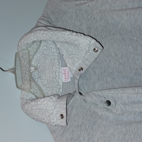 Maternity Sweatshirt Pullover - Picture 2 of 7